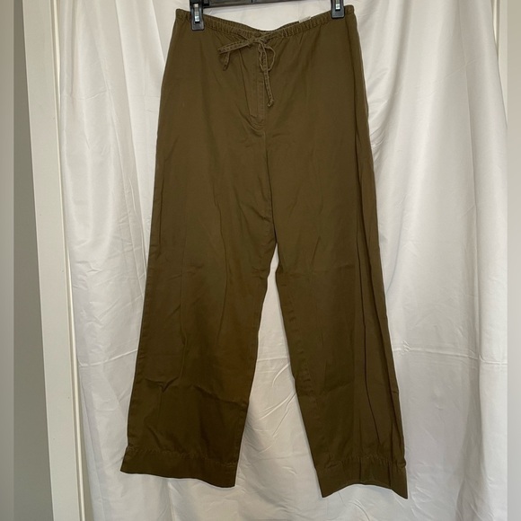 Eddie Bauer Pants - Eddie Bauer/ Olive Green cotton pants
